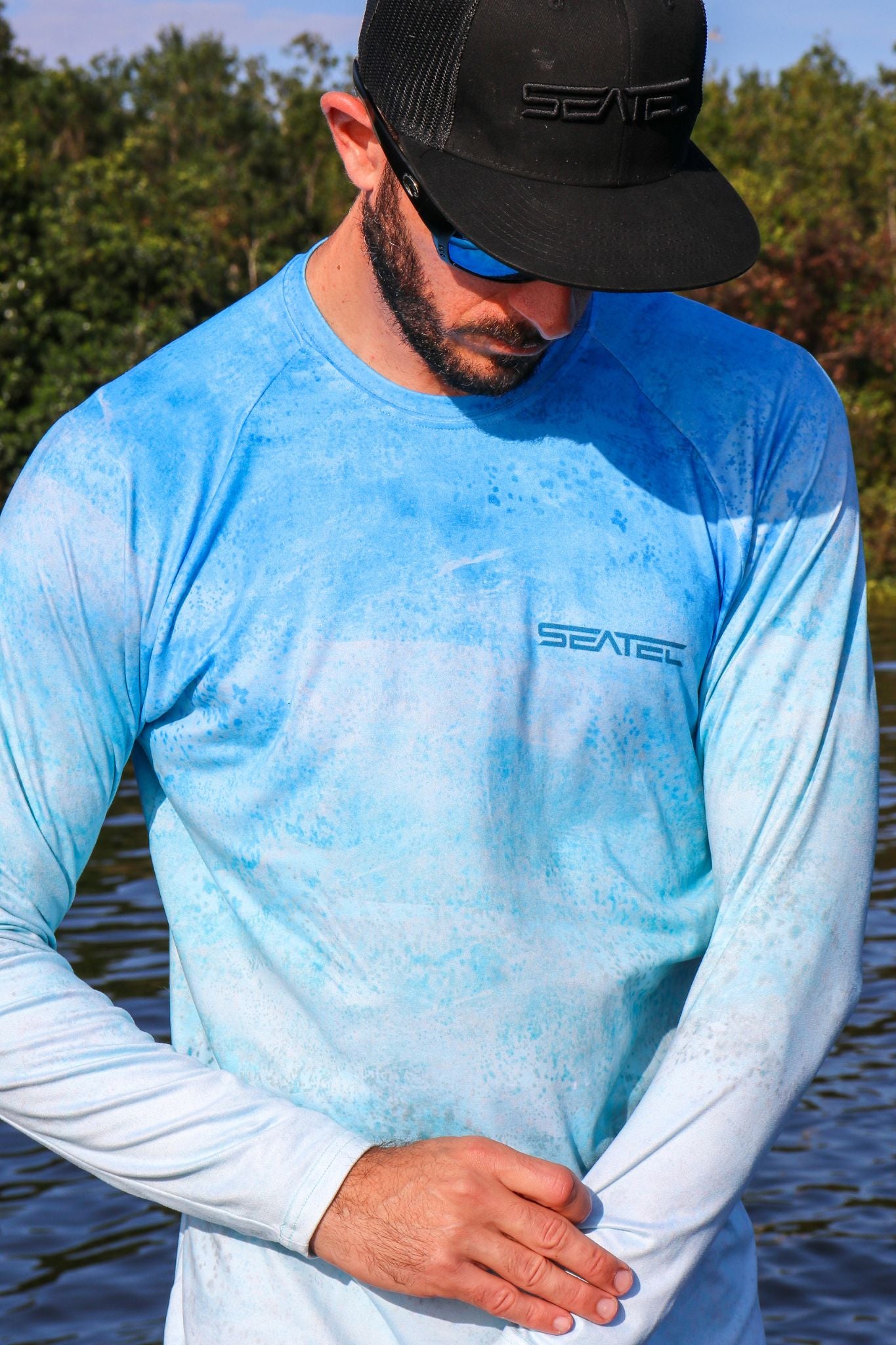 Blue Mahi Men's Crew Performance Shirt – Lightweight, moisture-wicking fishing shirt for active outdoor use with UPF sun protection