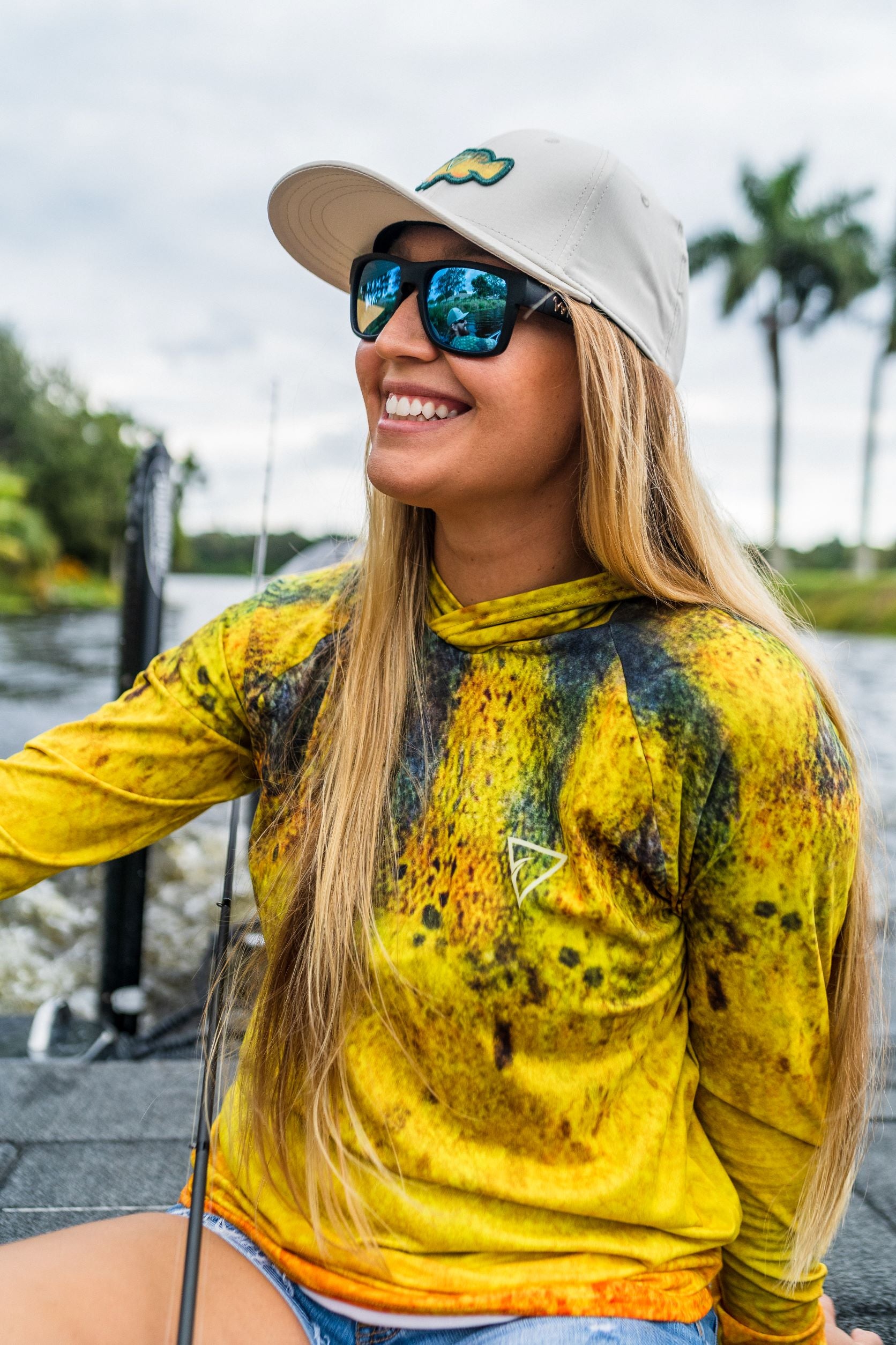 Seatec Women's Peacock Bass Hooded Performance Shirt – Lightweight, moisture-wicking fishing shirt for active outdoor use with UPF sun protection